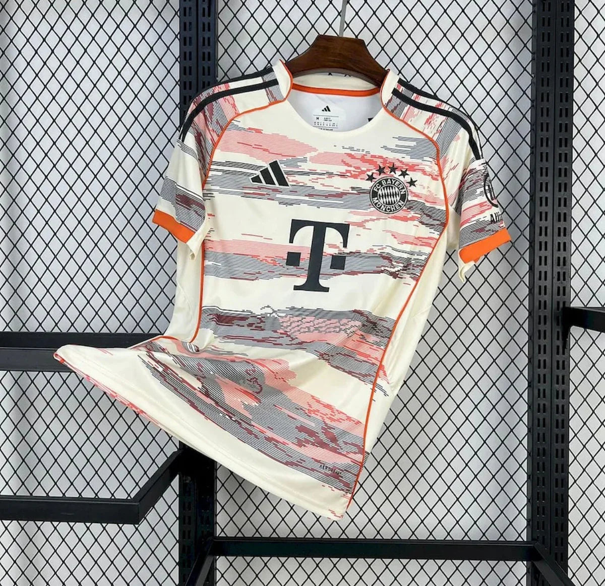 FC Bayern Munich 2025/26 Extérieur