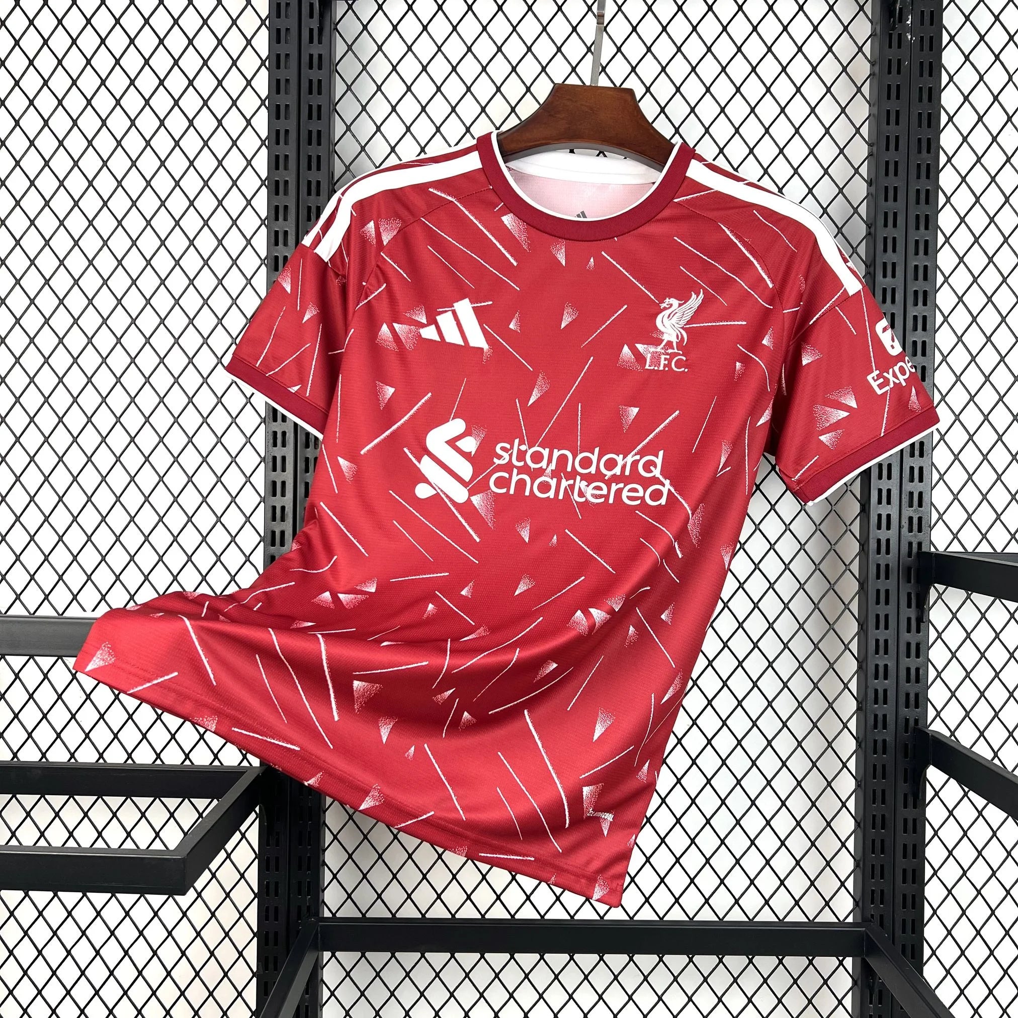 Liverpool 2026/27 Domicile