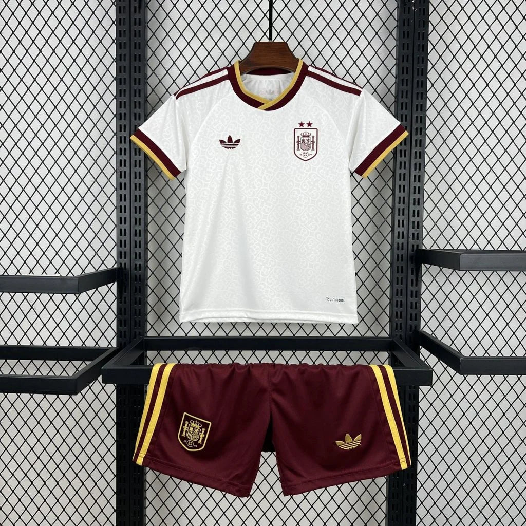 KIT ENFANT ESPAGNE 2026