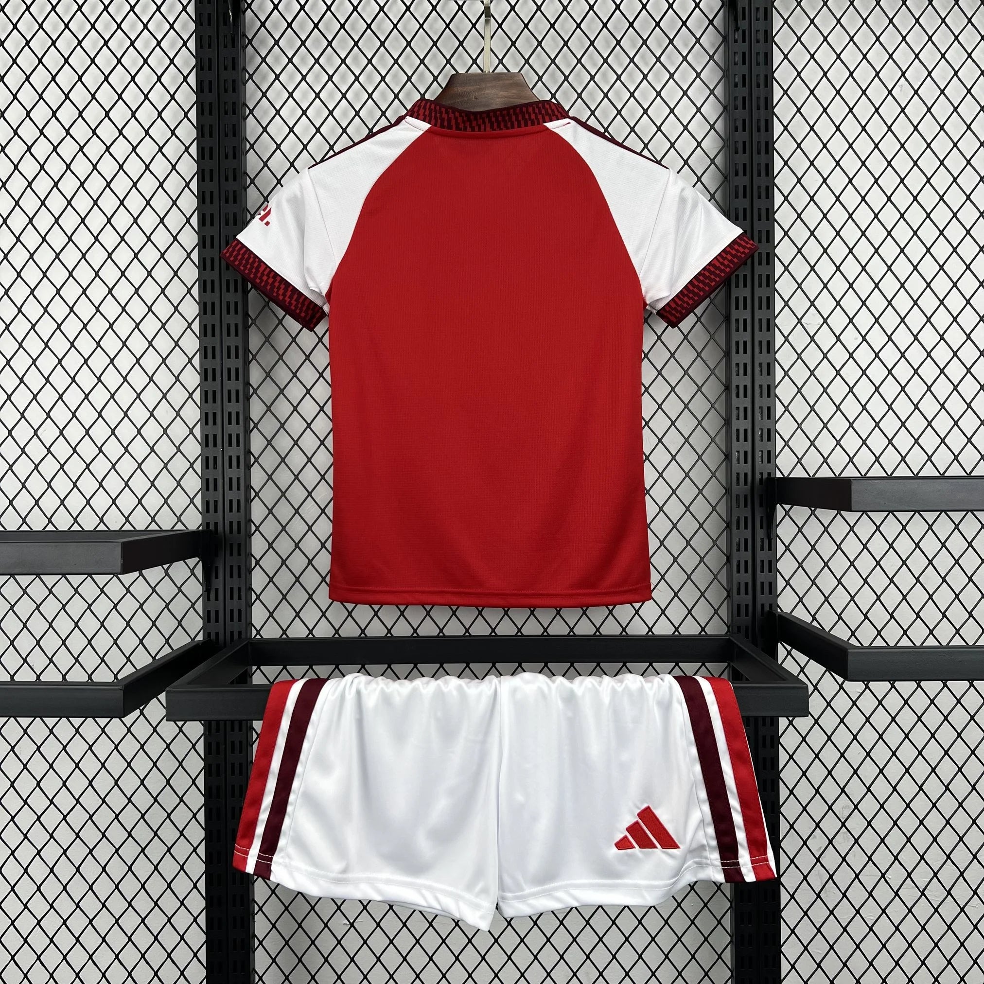 KIT ENFANT ARSENAL 2026/27 DOMICILE