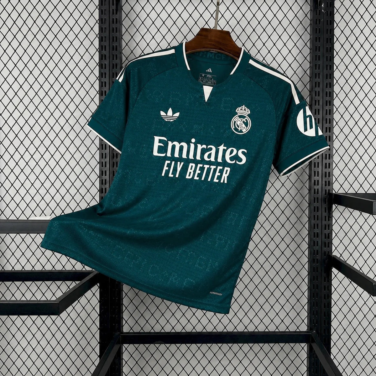 REAL MADRID 2026/27 EXTERIEUR